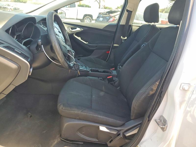 Photo 7 from auction – 2017 FORD FOCUS with VIN 1FADP3F29HL216517