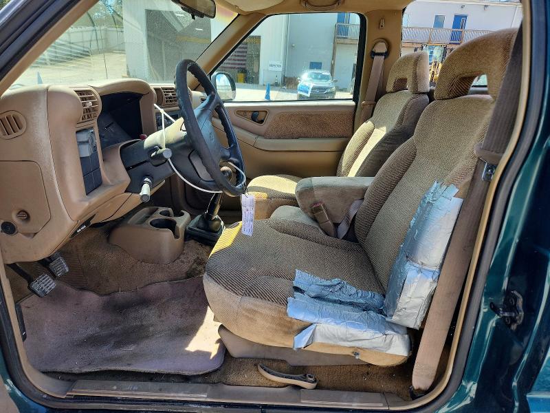 Снимка 7 от търг – 1997 CHEVROLET S TRUCK с VIN 1GCCS144XVK157749