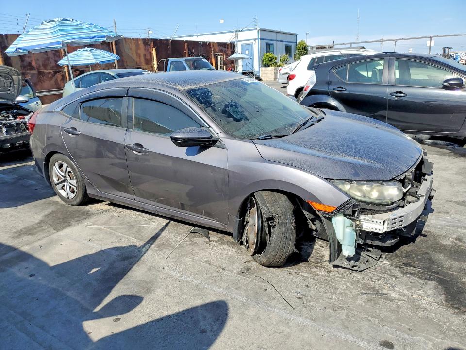 Photo 4 from auction – 2016 HONDA CIVIC with VIN 2HGFC2F55GH526292