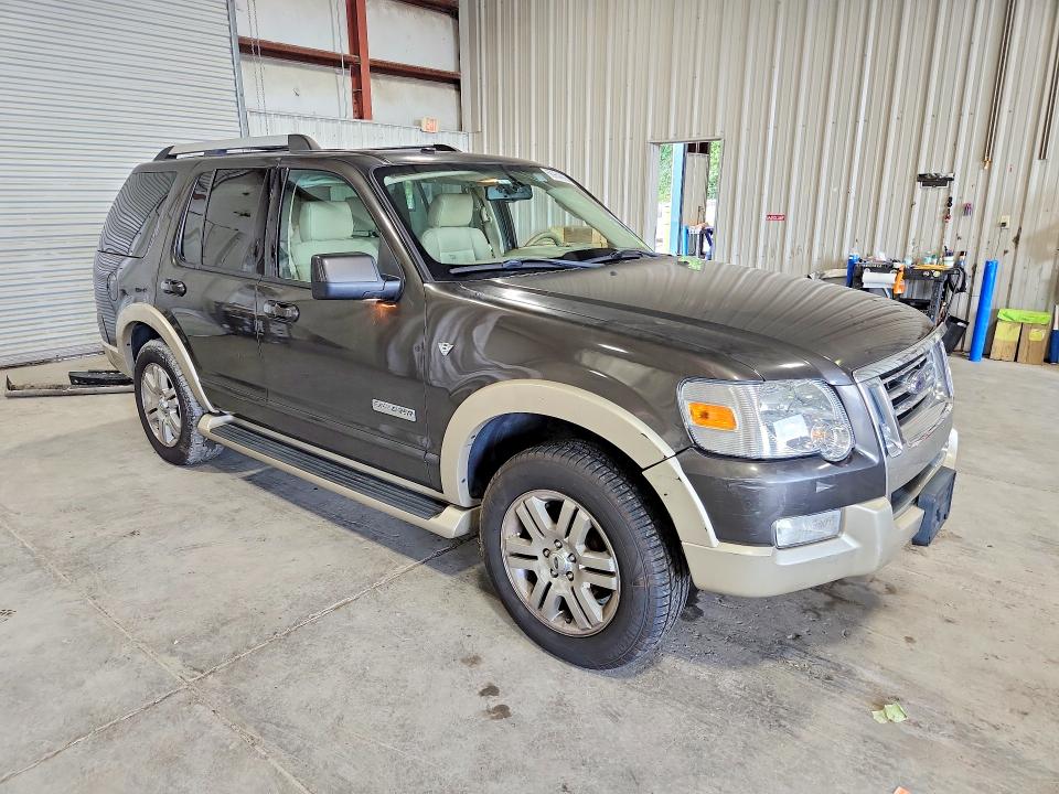 Photo 4 from auction – 2007 FORD EXPLORER with VIN 1FMEU74897UB41330