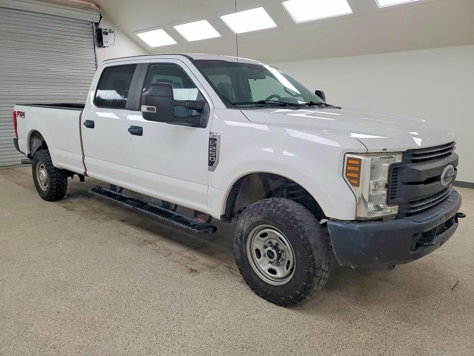 Photo 4 from auction – 2018 FORD F250 with VIN 1FT7W2B60JED02015