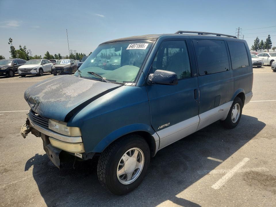 CHEVROLET ASTRO 1998 with VIN 1GNDM19W6WB202414 - Photo from auction