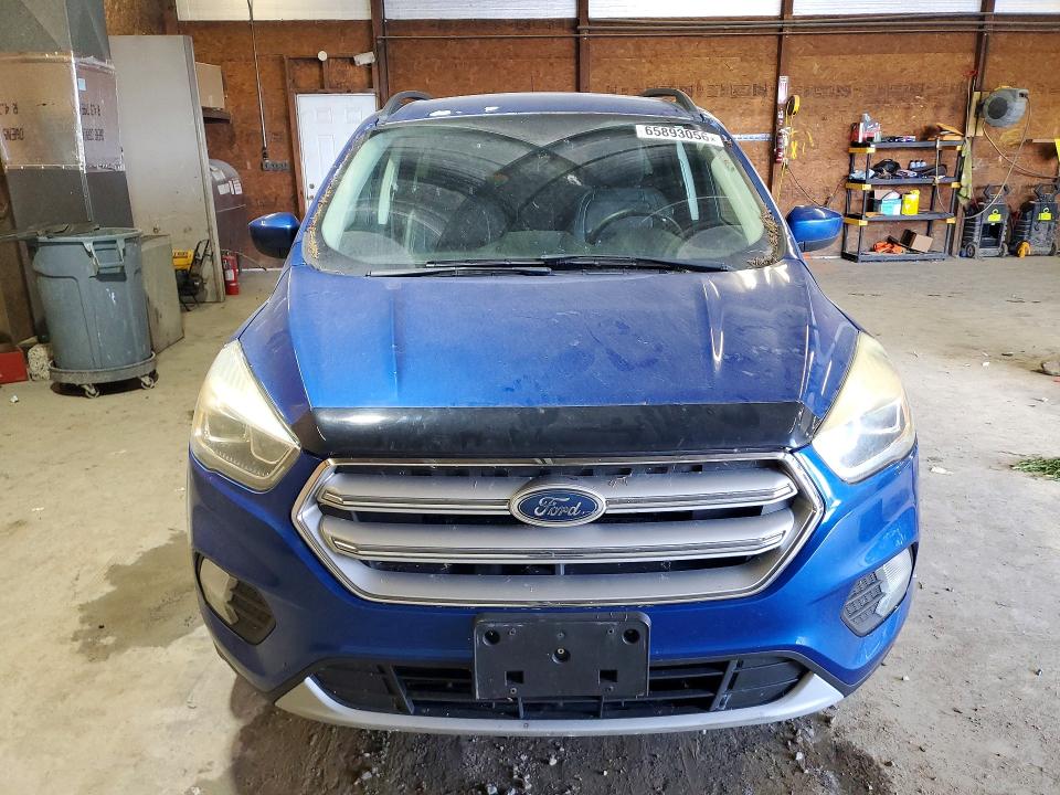 Photo 5 from auction – 2018 FORD ESCAPE with VIN 1FMCU9HD9JUB39143