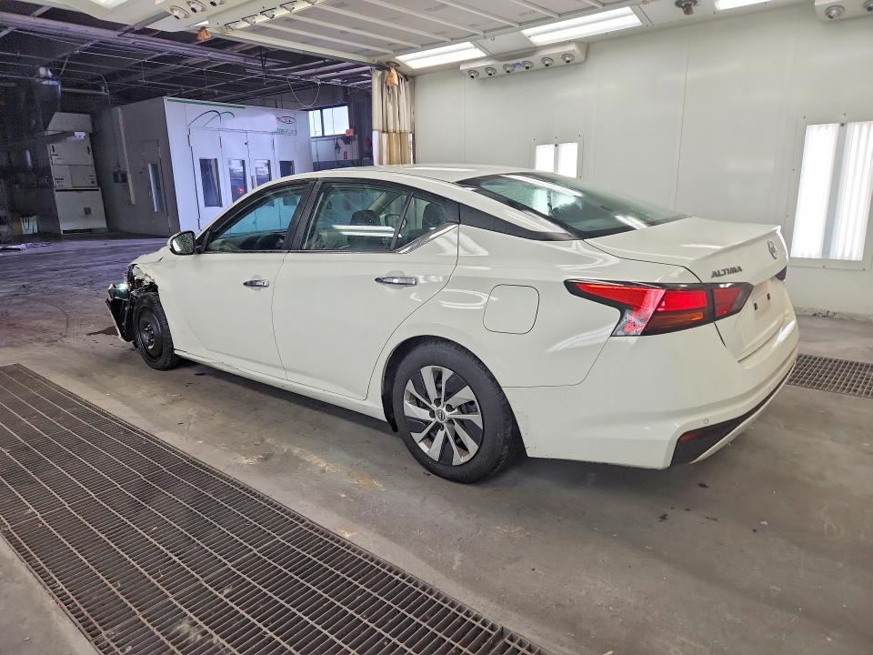 Photo 2 from auction – 2023 NISSAN ALTIMA with VIN 1N4BL4BV4PN416930