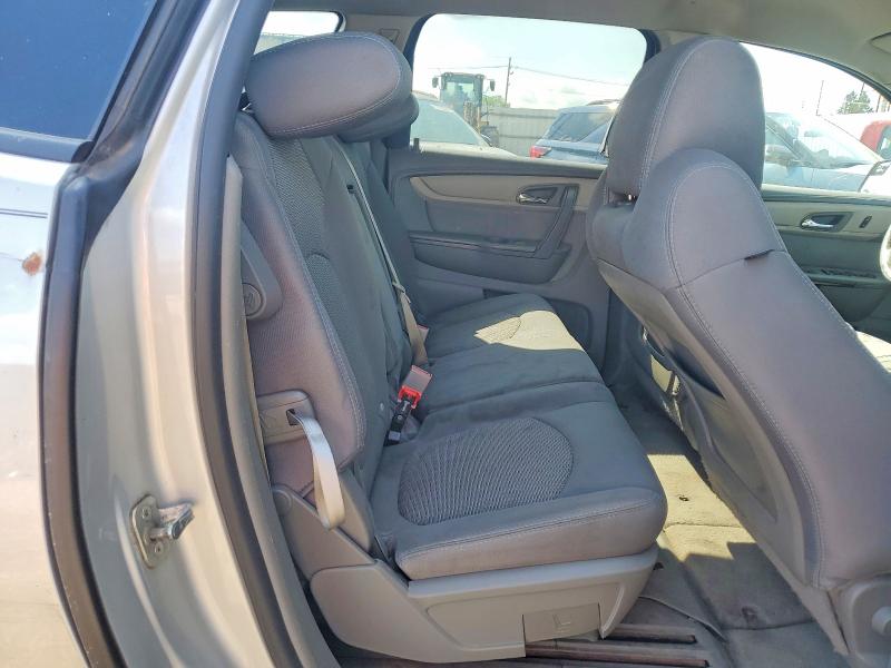 Photo 11 from auction – 2014 CHEVROLET TRAVERSE with VIN 1GNKRFKD0EJ329016