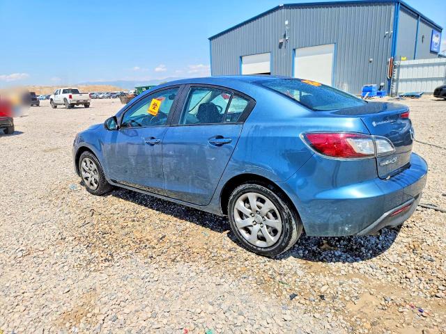 Photo 2 from auction – 2011 MAZDA 3 with VIN JM1BL1UF7B1370816