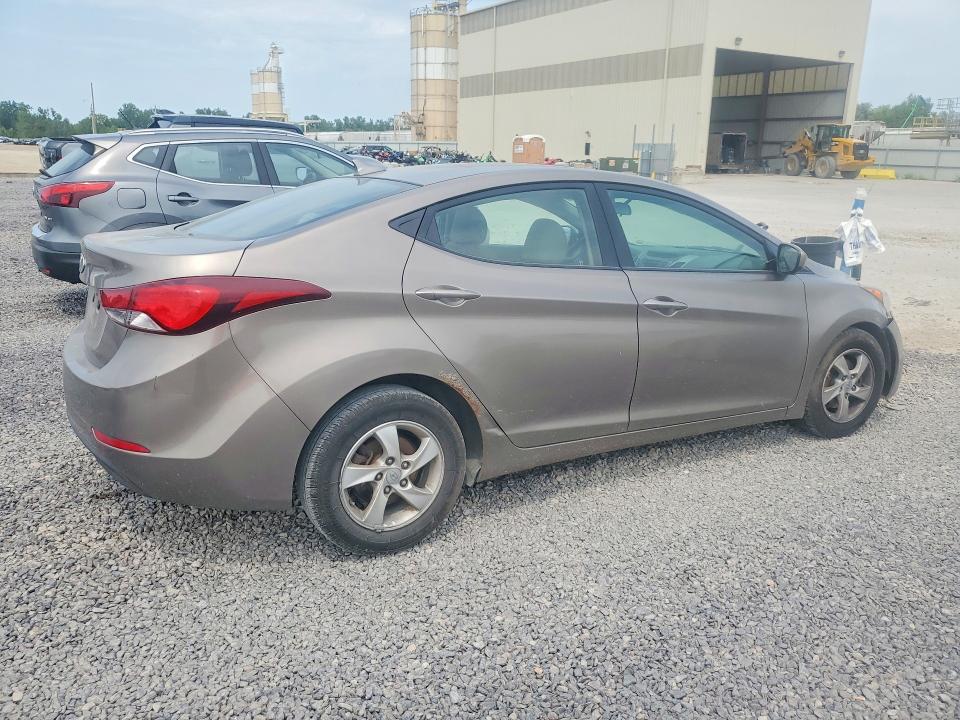 Photo 3 from auction – 2015 HYUNDAI ELANTRA with VIN 5NPDH4AE5FH561897