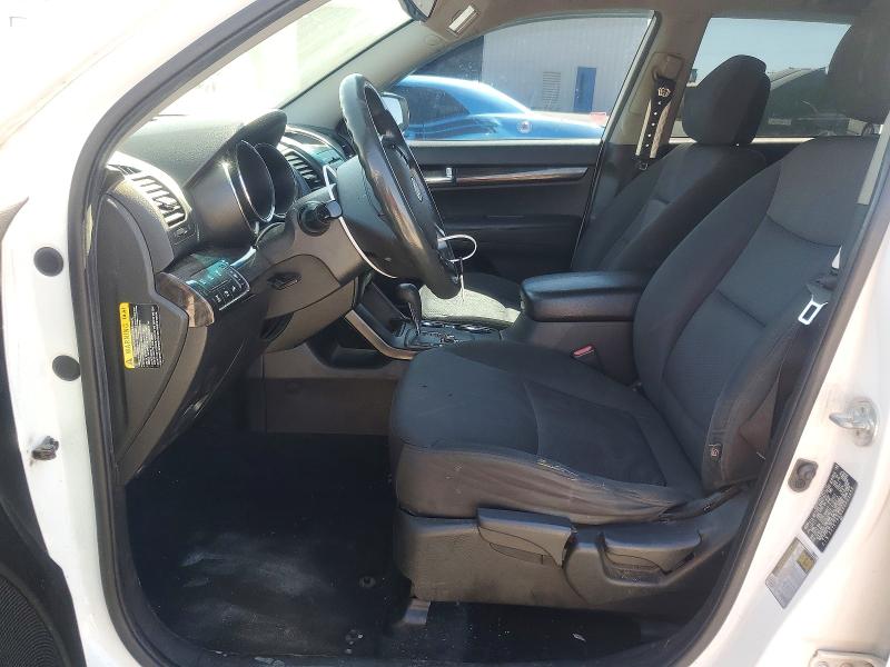 Photo 7 from auction – 2012 KIA SORENTO with VIN 5XYKTCA65CG221340