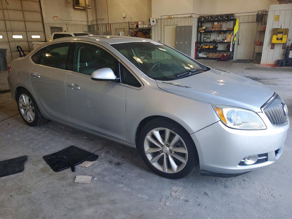 Photo 4 from auction – 2012 BUICK VERANO with VIN 1G4PS5SK9C4130212