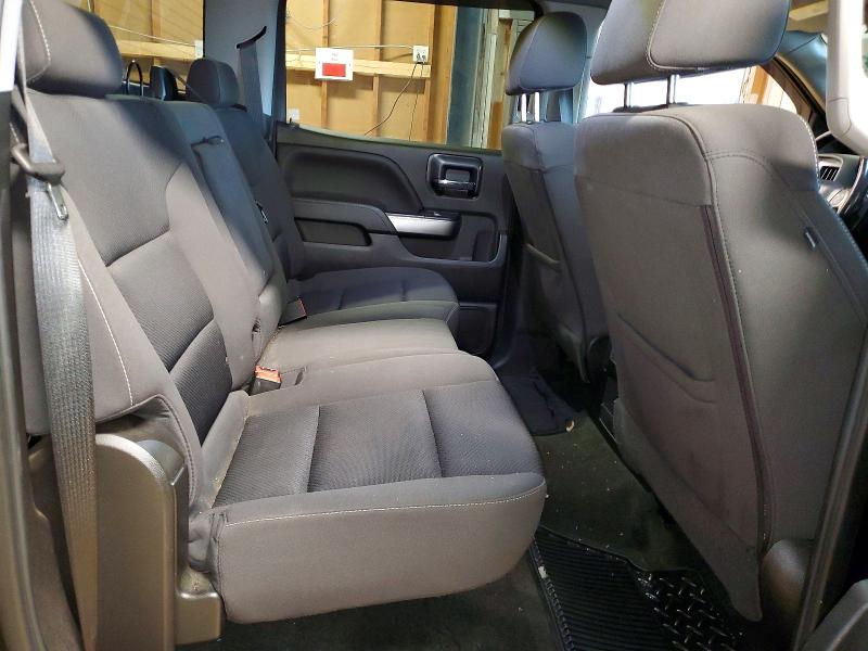 Photo 10 from auction – 2018 CHEVROLET SILVERADO with VIN 3GCUKREC5JG373213