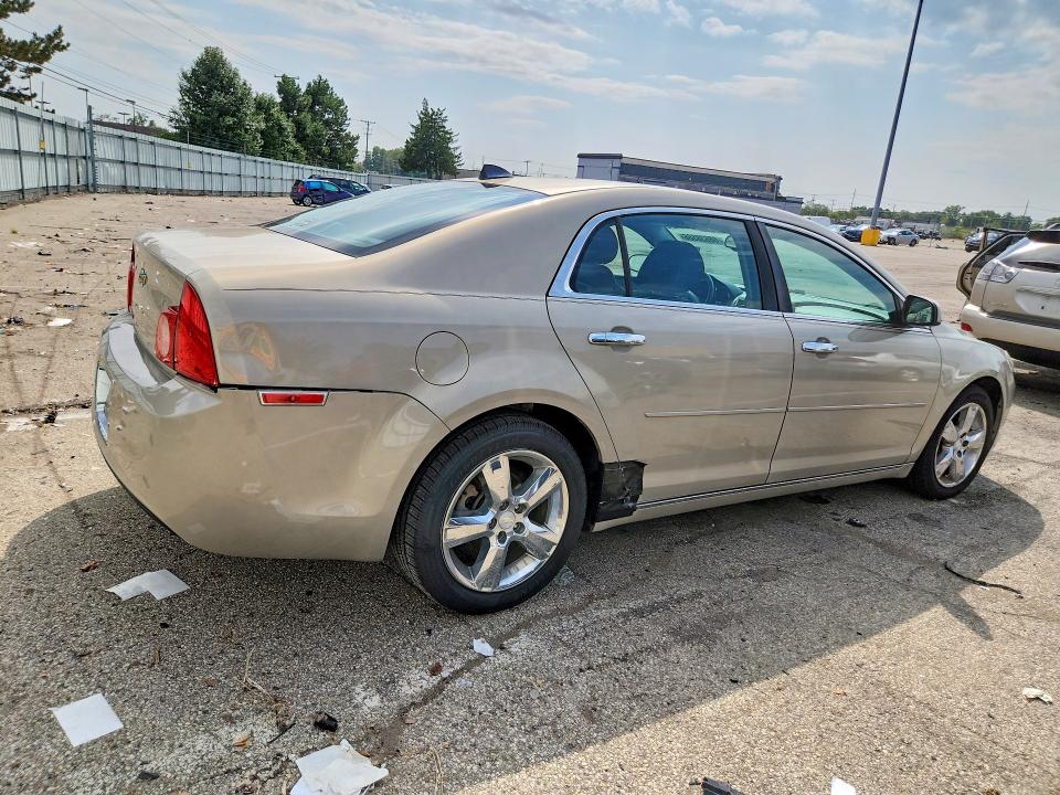 Photo 3 from auction – 2012 CHEVROLET MALIBU with VIN 1G1ZD5E09CF299435
