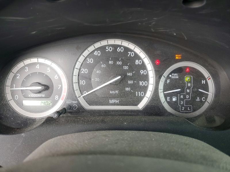 Photo 9 from auction – 2004 TOYOTA SIENNA with VIN 5TDZA23C14S077596