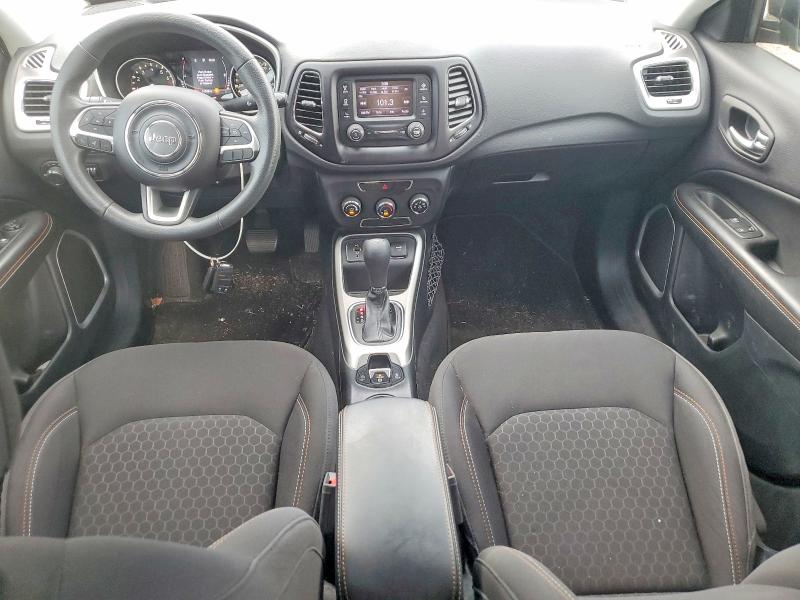 Photo 8 from auction – 2018 JEEP COMPASS with VIN 3C4NJCAB7JT255043