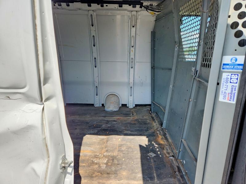 Photo 11 from auction – 2013 CHEVROLET EXPRESS G2500 with VIN 1GCWGFFA1D1105347