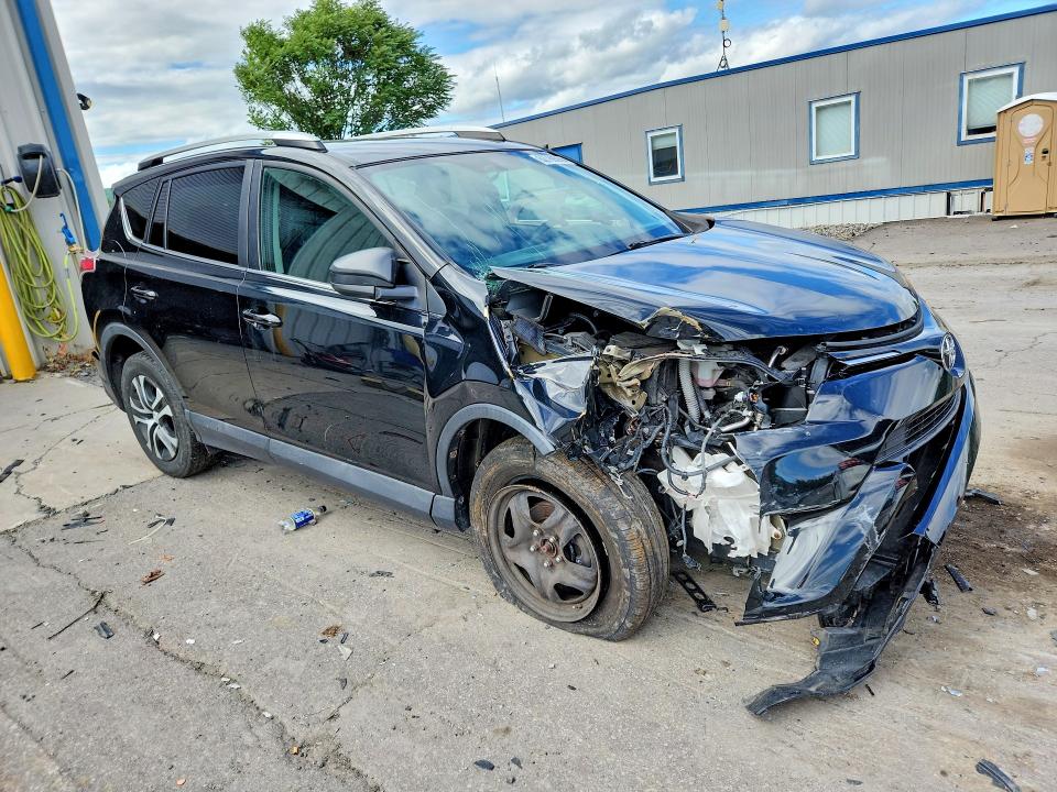 Фото 4 с аукциона – 2016 TOYOTA RAV4 с VIN 2T3BFREV9GW503855