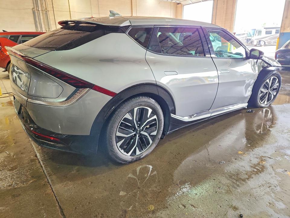 صورة رقم 3 من المزاد - 2023 KIA EV6 مع VIN KNDC34LA8P5130573
