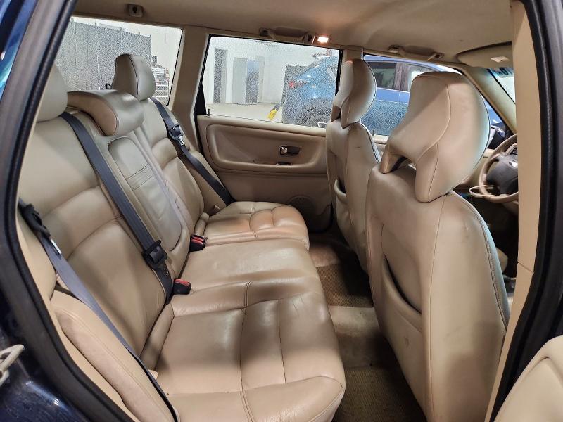 Photo 11 from auction – 1998 VOLVO V70 with VIN YV1LZ5646W2494754