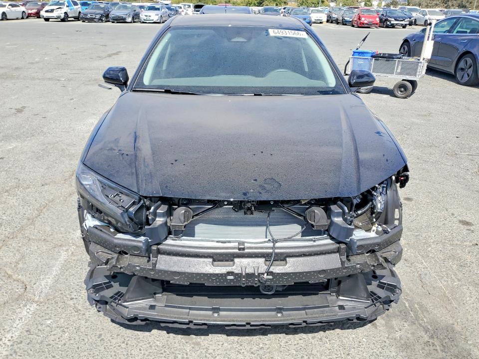 Photo 5 from auction – 2026 TOYOTA CAMRY with VIN 4T1DAACK5TU758233