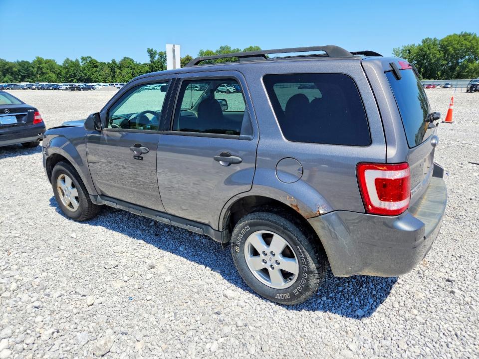 Photo 2 from auction – 2011 FORD ESCAPE with VIN 1FMCU9DGXBKB18511