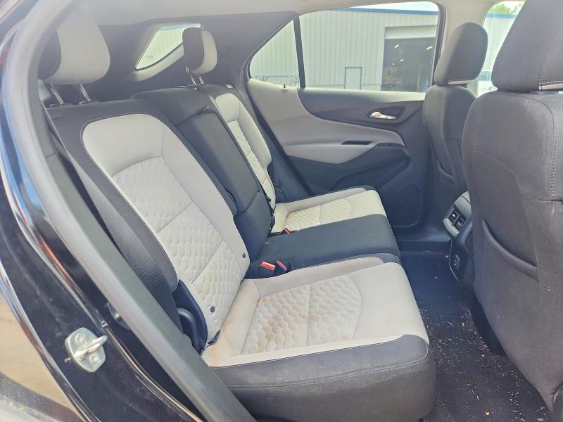 Photo 11 from auction – 2019 CHEVROLET EQUINOX with VIN 2GNAXJEV4K6158210