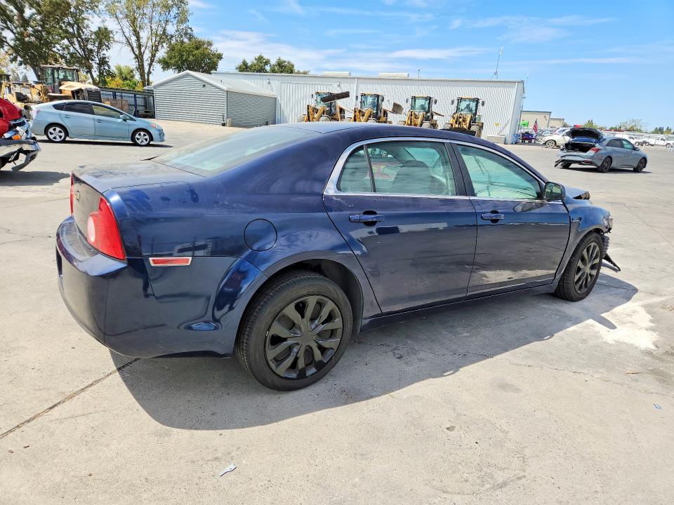 Photo 3 from auction – 2011 CHEVROLET MALIBU with VIN 1G1ZA5E13BF181090