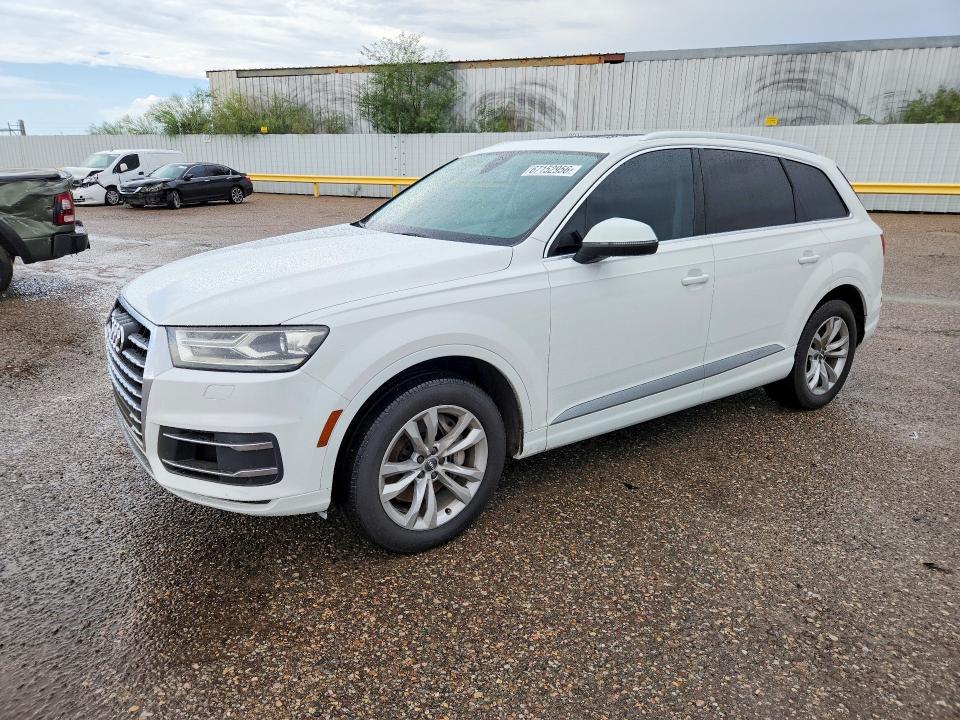 AUDI Q7 2017 с VIN WA1LAAF76HD001477 - Снимка от търг
