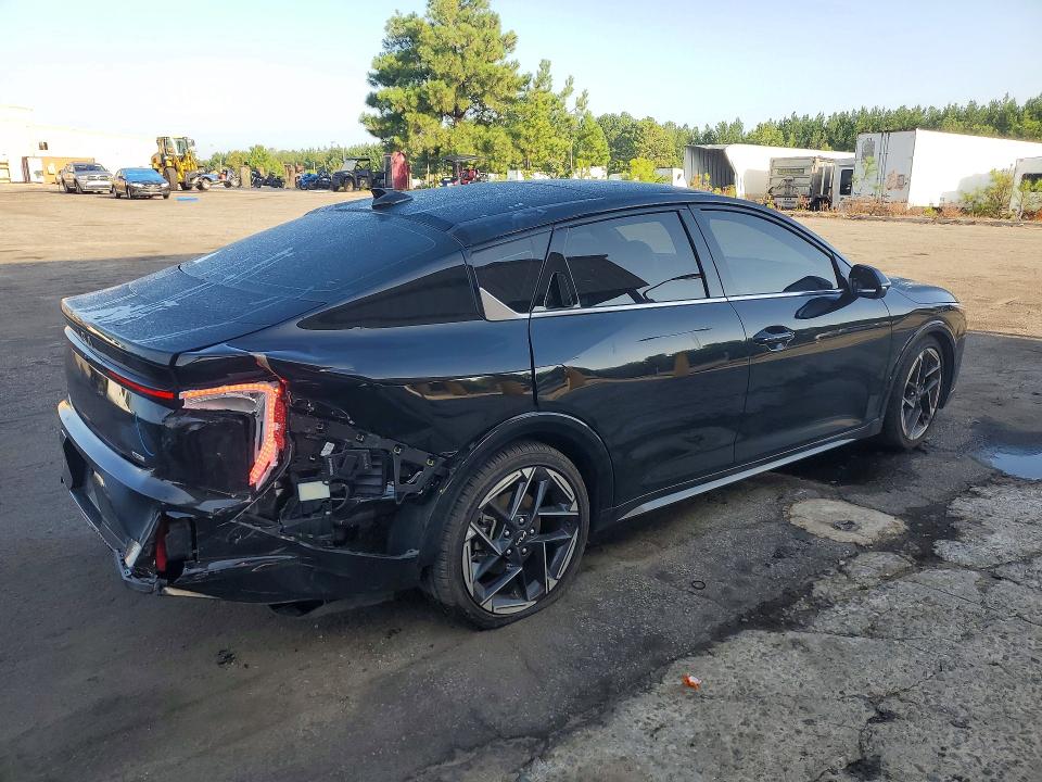 Фото 3 с аукциона – 2025 KIA K4 с VIN 3KPFW4DE5SE152078