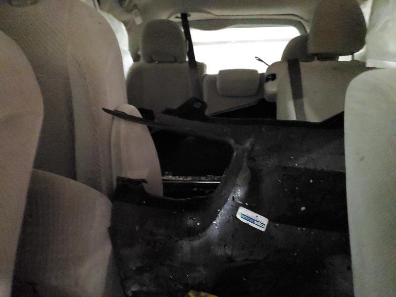 Zdjęcie 10 z aukcji – 2011 TOYOTA SIENNA z VIN 5TDKK3DC5BS086026