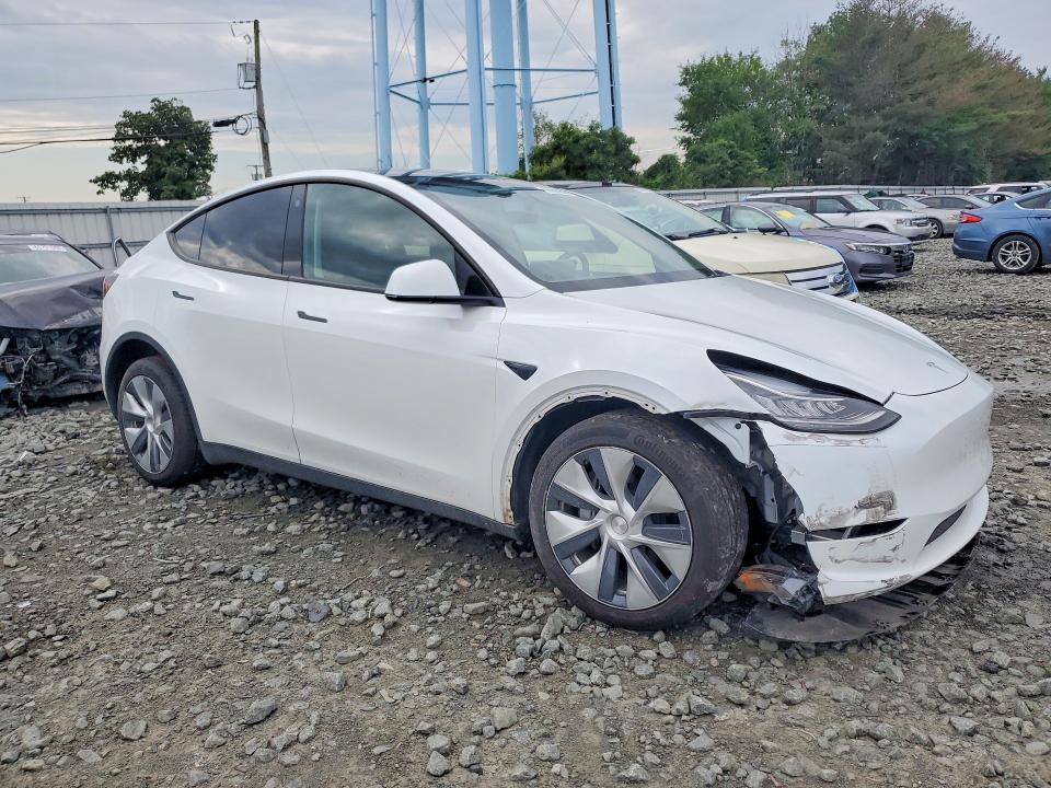 Photo 4 from auction – 2023 TESLA MODEL Y with VIN 7SAYGDEE5PA098593