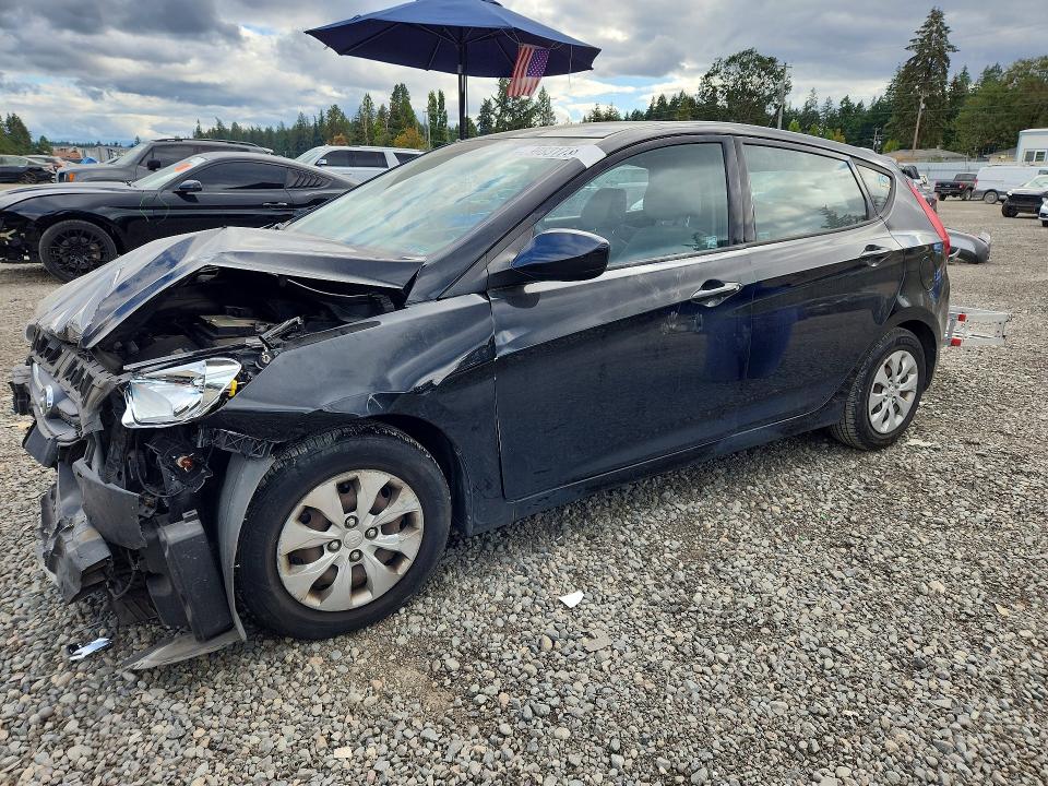 HYUNDAI ACCENT 2016 z numerem VIN KMHCT5AE8GU236700 - Zdjęcie z aukcji