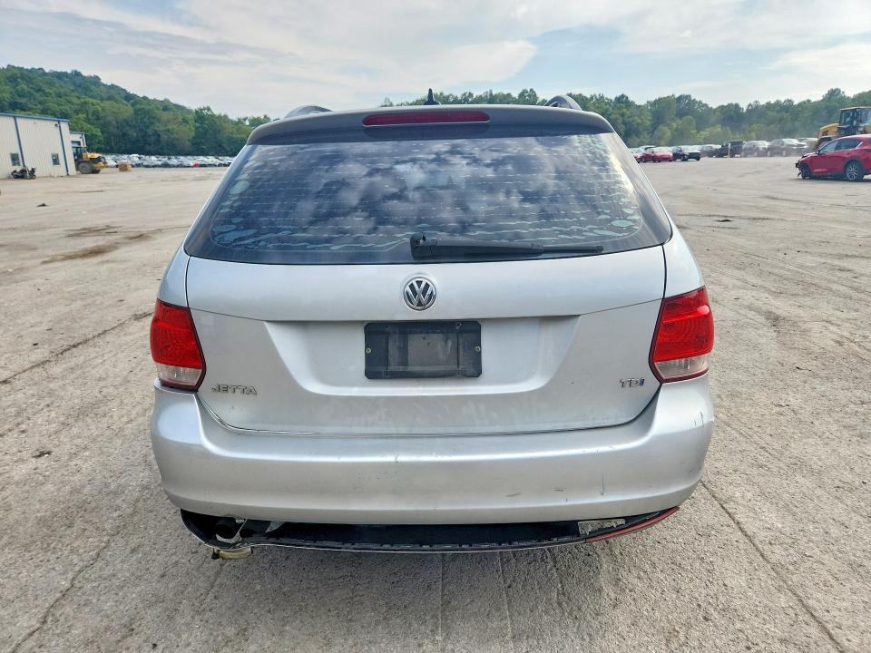 Photo 6 from auction – 2012 VOLKSWAGEN JETTA with VIN 3VWPL7AJ2CM674865