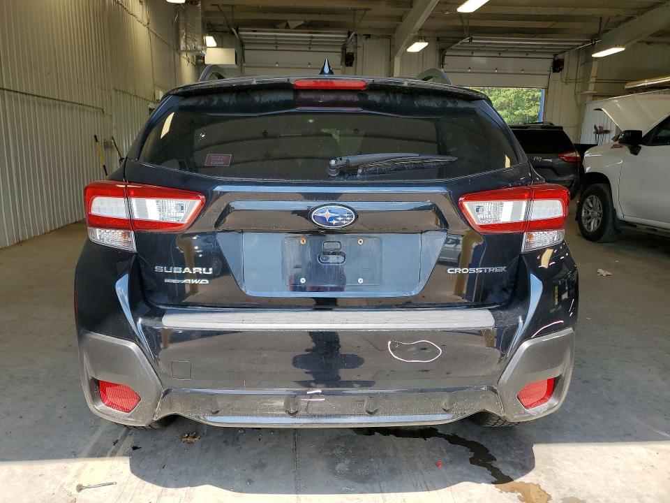 Photo 6 from auction – 2018 SUBARU CROSSTREK with VIN JF2GTADC5J8214616