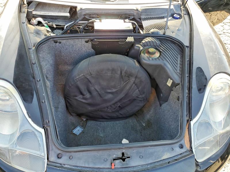 Photo 11 from auction – 1999 PORSCHE BOXSTER with VIN WP0CA2986XU628095