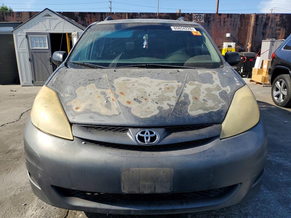 Photo 5 from auction – 2006 TOYOTA SIENNA with VIN 5TDZA23C06S509694