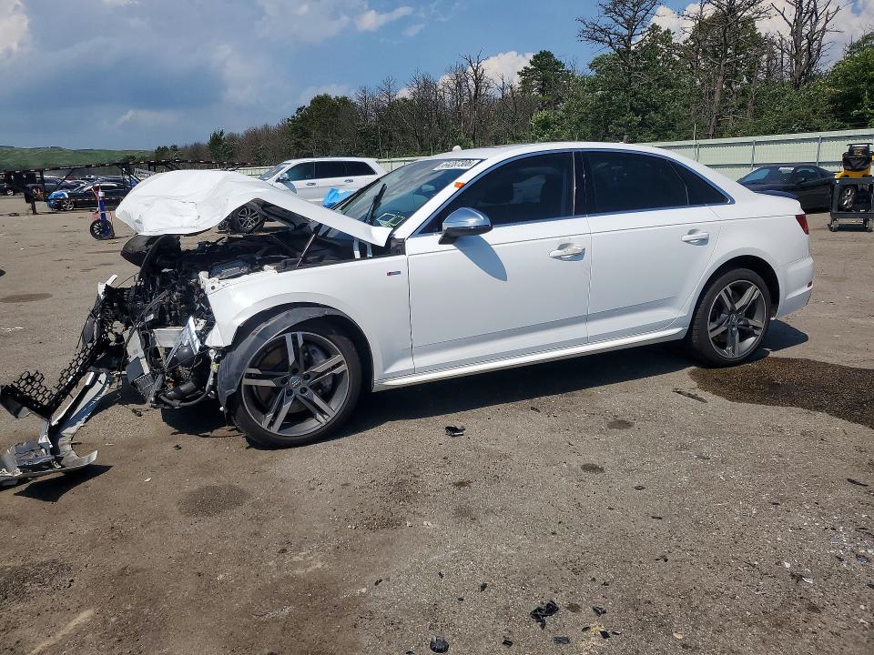AUDI A4 2017 with VIN WAUENAF46HN015959 - Photo from auction