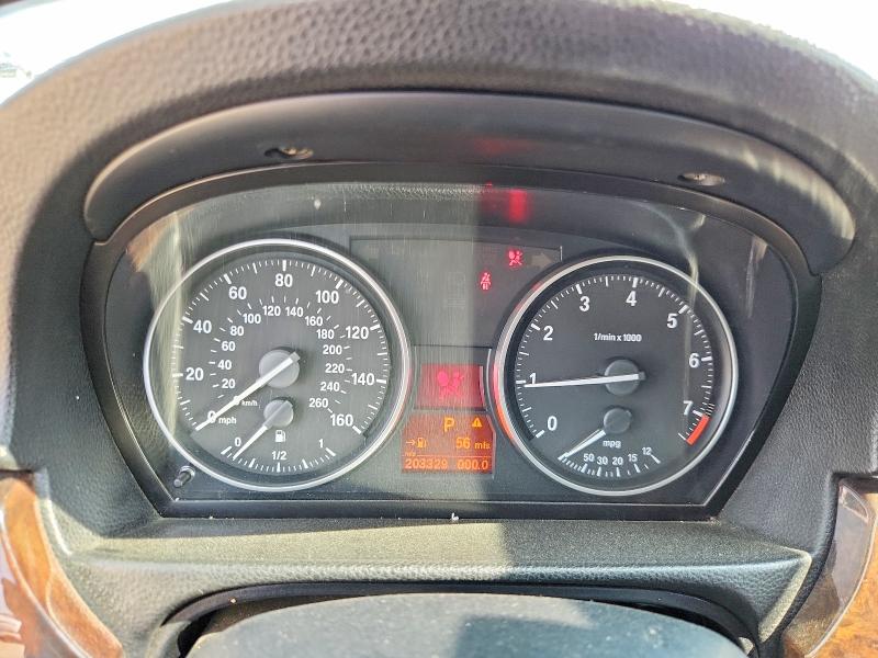 Photo 9 from auction – 2006 BMW 325 with VIN WBAVB13566KX44533