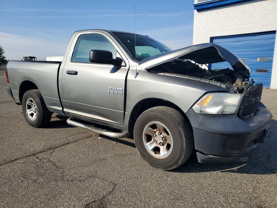 Photo 4 from auction – 2013 RAM 1500 with VIN 3C6JR6AP0DG516067