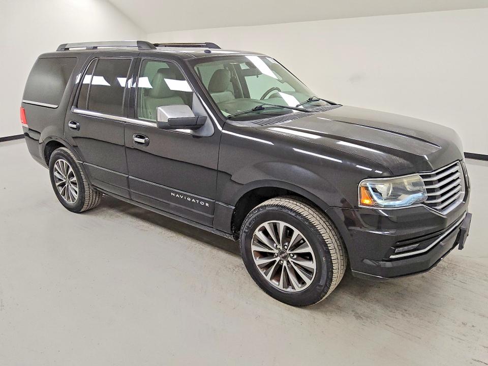 Photo 4 from auction – 2015 LINCOLN NAVIGATOR with VIN 5LMJJ2HT2FEJ05994
