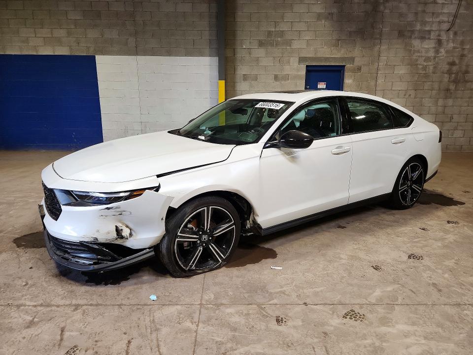 Снимка 1 от търг – 2026 HONDA ACCORD с VIN 1HGCY1F42TA011586
