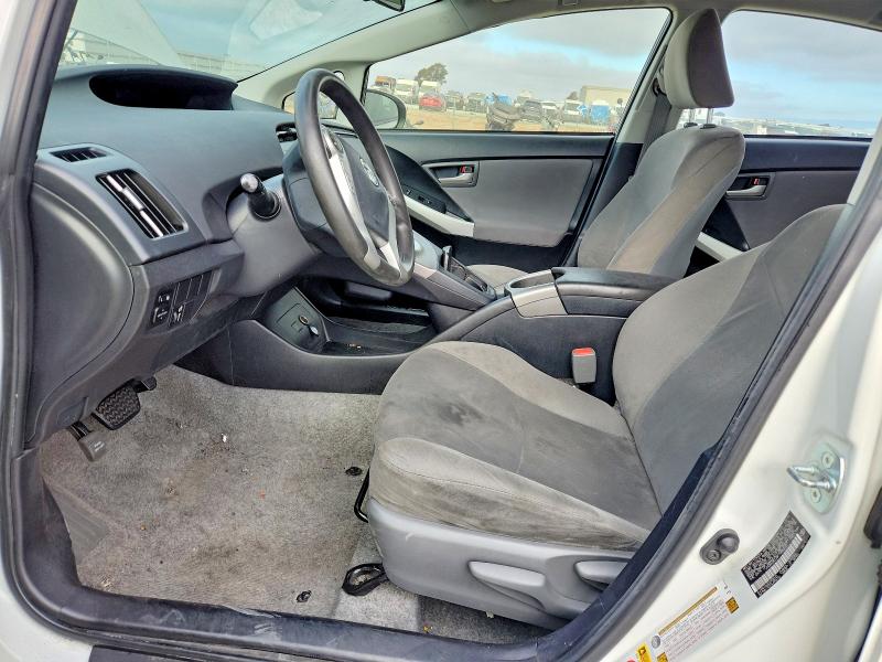 Photo 7 from auction – 2015 TOYOTA PRIUS with VIN JTDKN3DU9F1995230