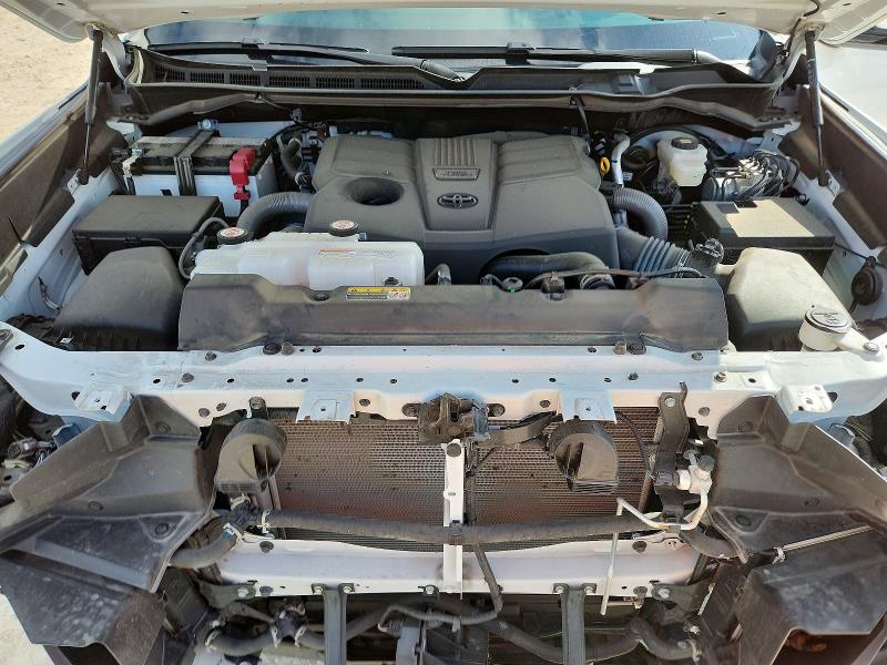 Photo 11 from auction – 2026 TOYOTA TUNDRA with VIN 5TFLA5DB3TX376495