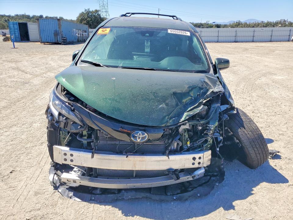 Photo 5 from auction – 2025 TOYOTA SIENNA with VIN 5TDCSKFC8SS213296