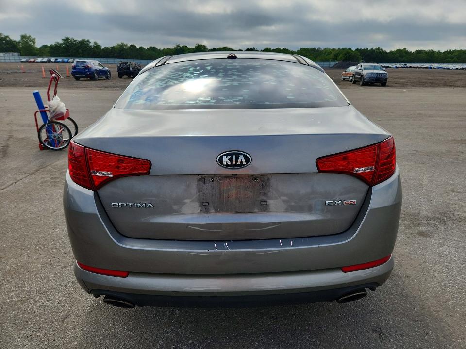Photo 6 from auction – 2013 KIA OPTIMA with VIN 5XXGN4A73DG133178