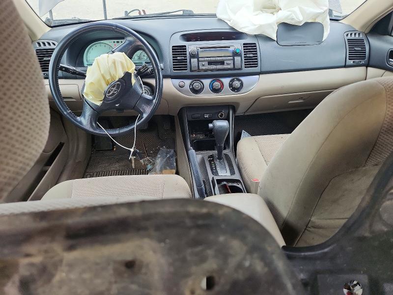 Photo 8 from auction – 2002 TOYOTA CAMRY with VIN 4T1BE32K12U553094