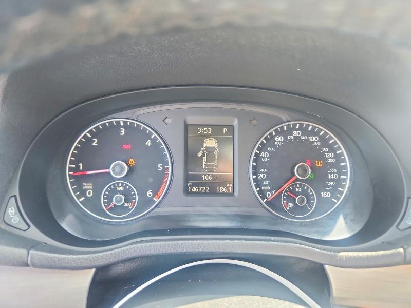 Photo 9 from auction – 2014 VOLKSWAGEN PASSAT with VIN 1VWBN7A3XEC105899
