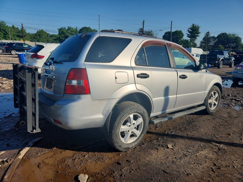 Photo 3 from auction – 2007 KIA SORENTO with VIN KNDJC736875672261