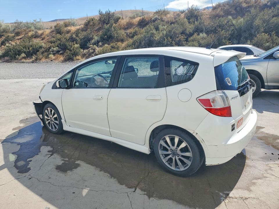Photo 2 from auction – 2013 HONDA FIT with VIN JHMGE8H5XDC020807
