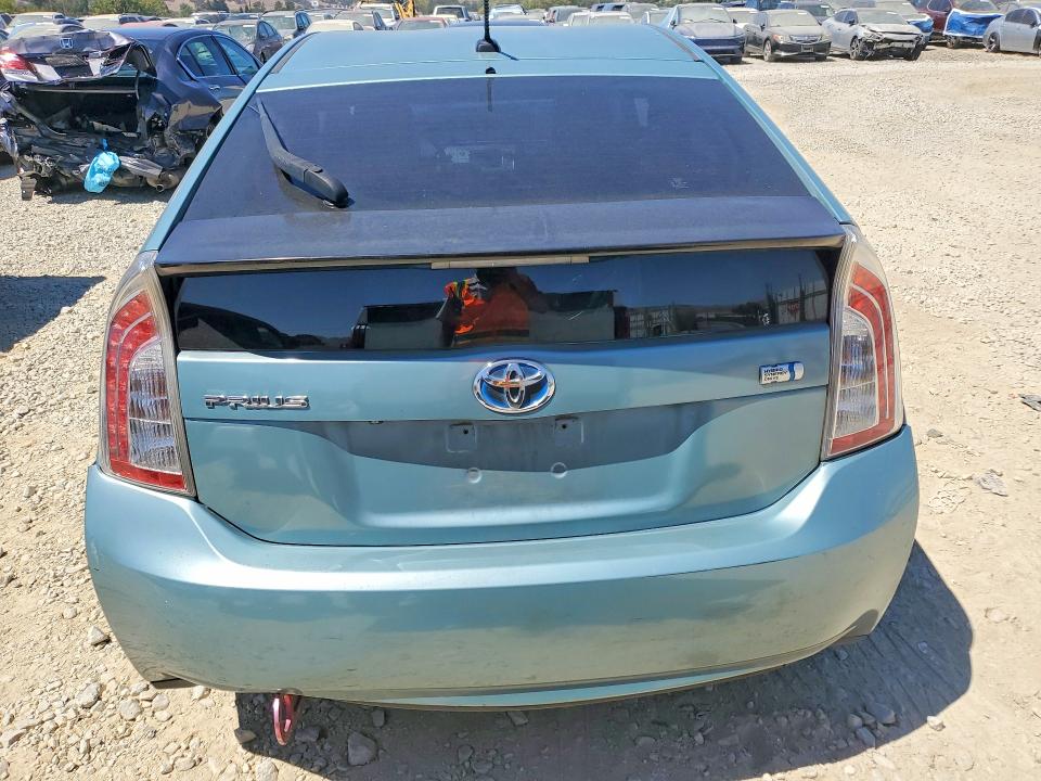 Снимка 6 от търг – 2013 TOYOTA PRIUS с VIN JTDKN3DUXD5579886