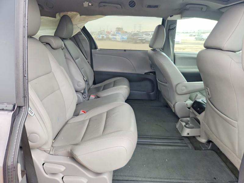Photo 10 from auction – 2015 TOYOTA SIENNA with VIN 5TDYK3DC6FS568925
