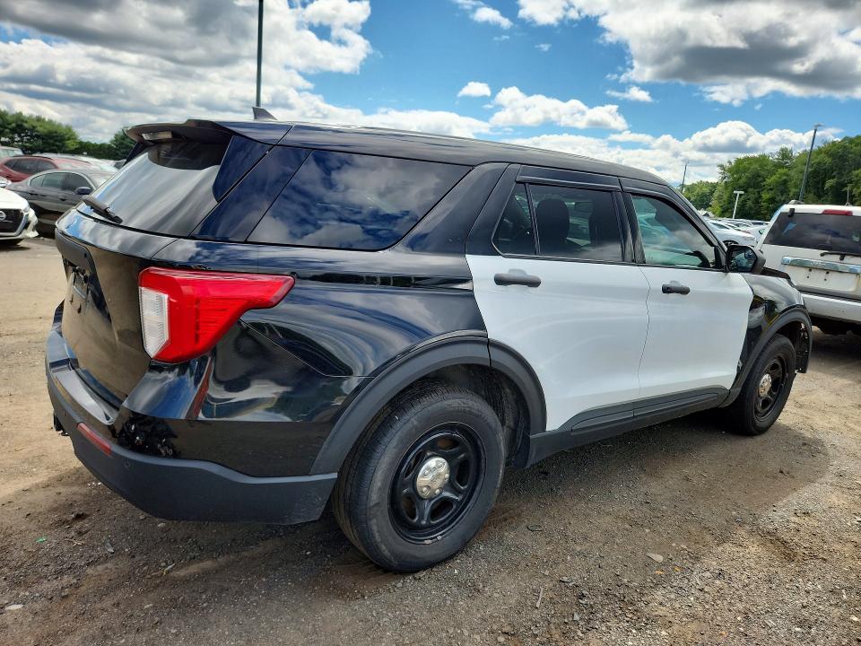 Photo 3 from auction – 2021 FORD EXPLORER with VIN 1FM5K8AW9MNA00939